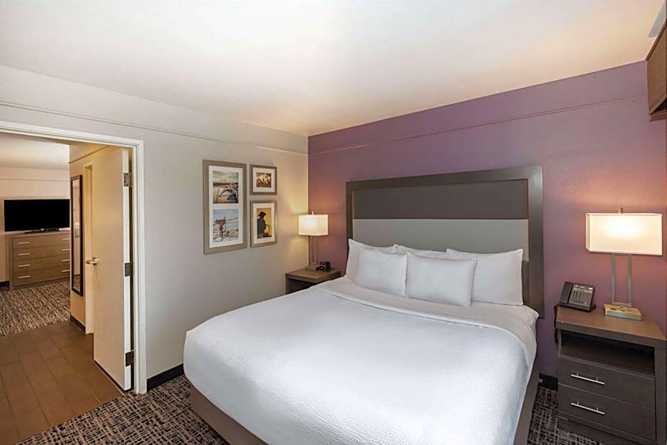 La Quinta Inn & Suites by Wyndham Rockwall