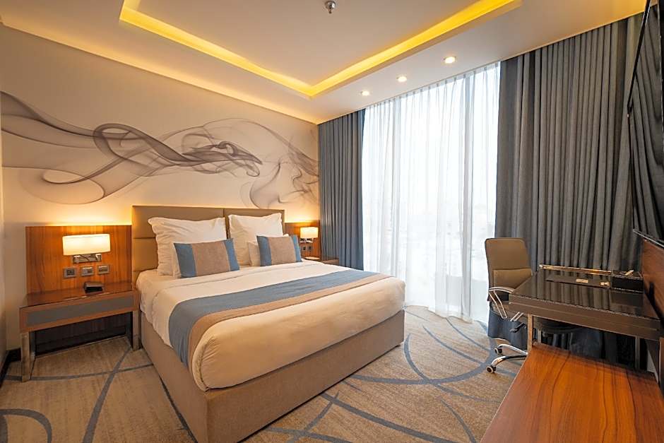 Photo 1 of 6 of Junior 1 King Bed Suite