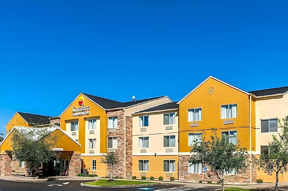 Comfort Inn & Suites Mount Sterling