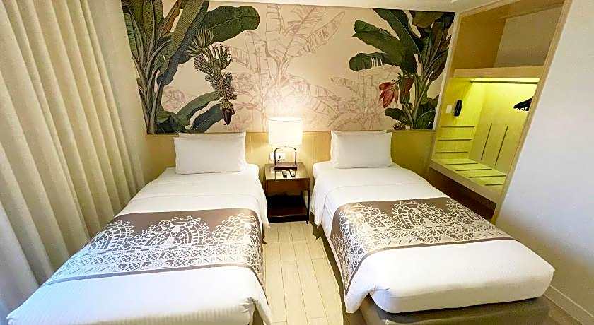 Mella Hotel Manila near NAIA Airport