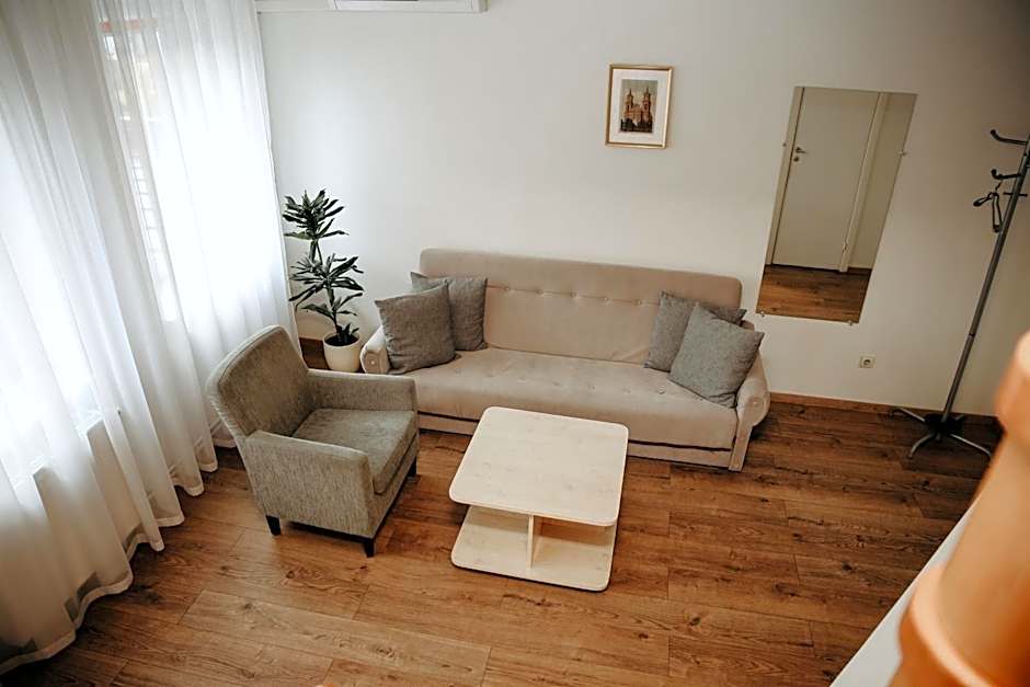 Verslo Klasė-easy to stay