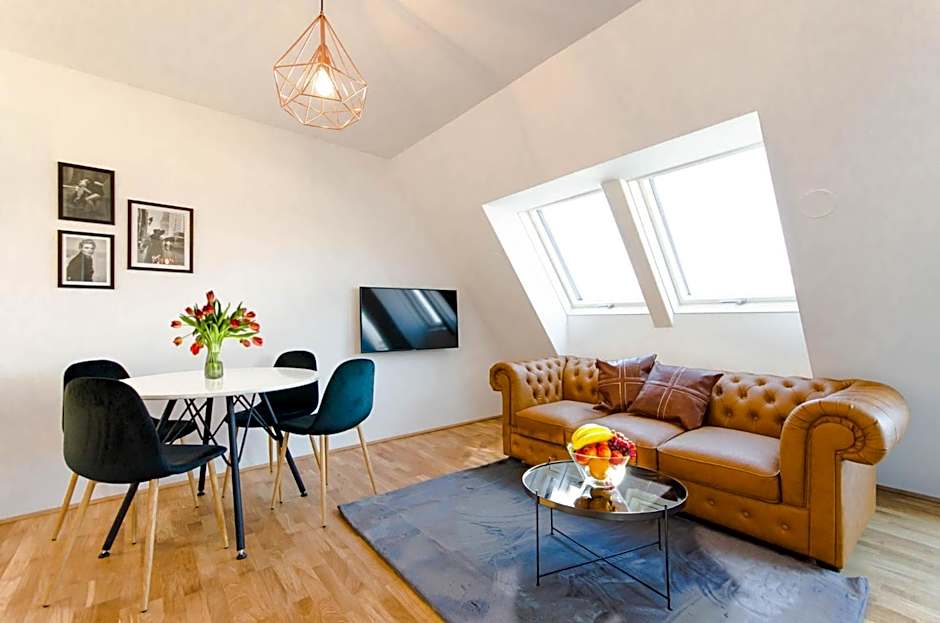 Grand Quarters City Residence