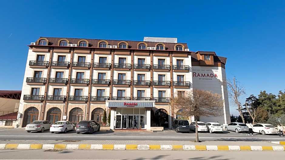 Ramada by Wyndham Van