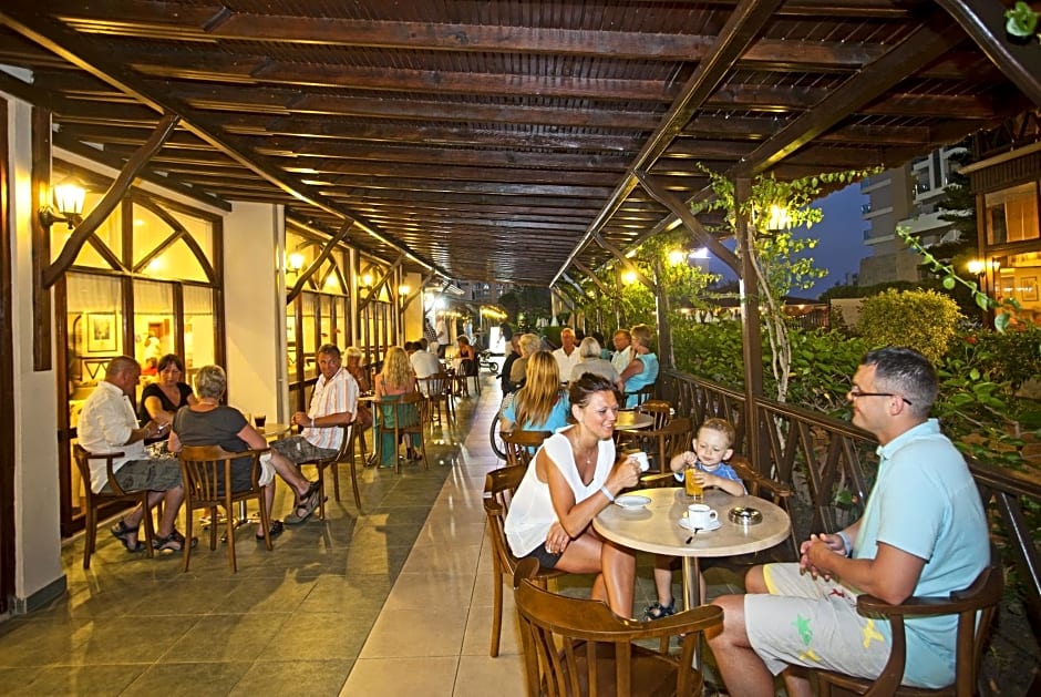 Hotel Titan Garden Ultra All Inclusive