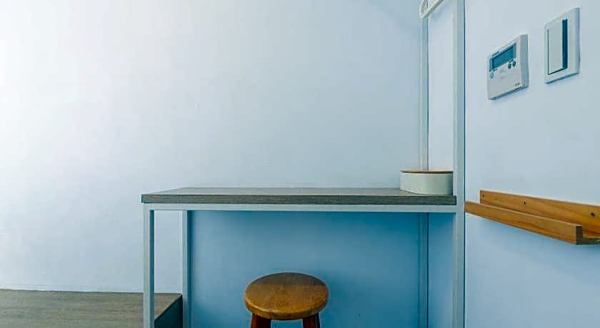 OwlStay Flip Flop Hostel Garden