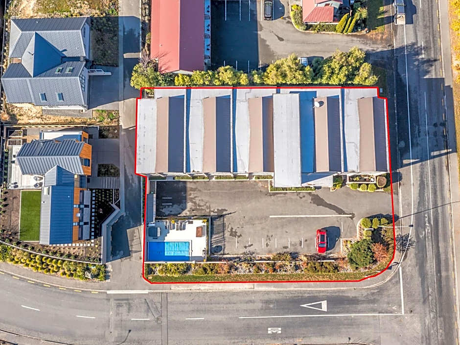 Clear Ridge Apartments