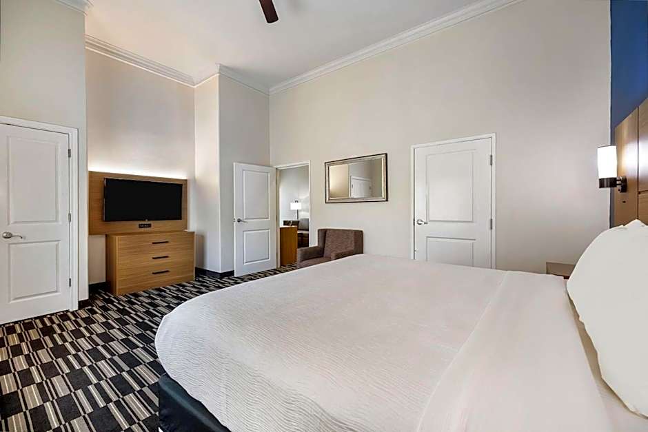 La Quinta Inn & Suites by Wyndham Alvin