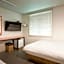 Champion Hotel