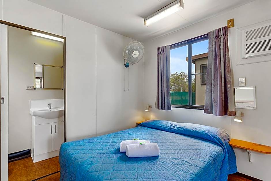 First City Caravilla