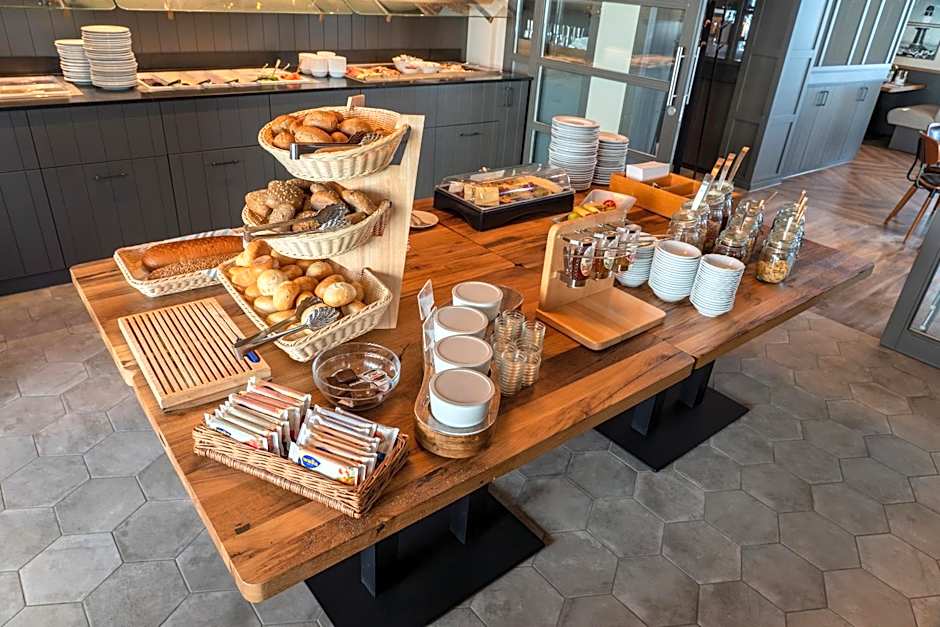 Nymphe Strandhotel & Apartments