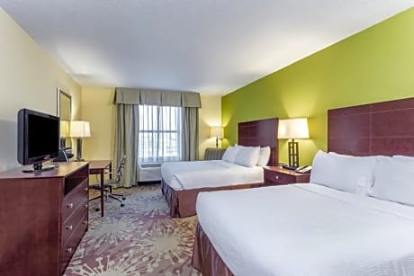 Two Double Beds Non Smoking