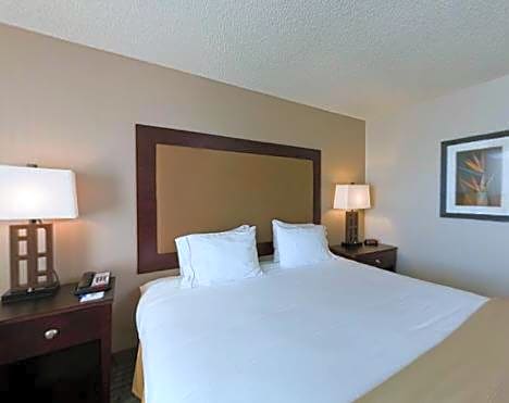 Holiday Inn Express Cape Coral-Fort Myers Area