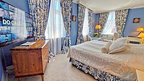 Deluxe Single Room with River View