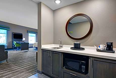 King Studio Suite - Non Smoking