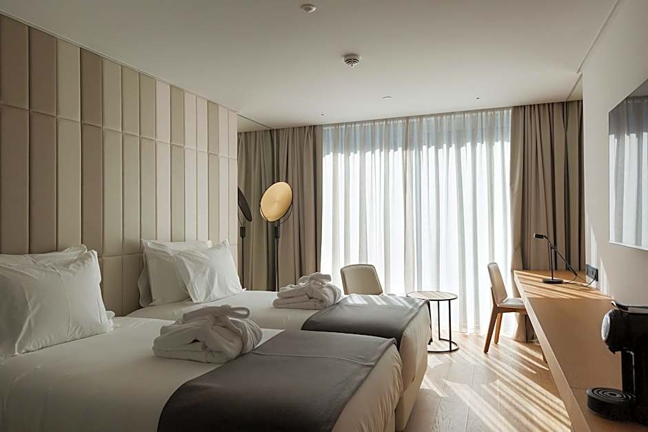 Lumen Hotel & The Lisbon Light Show