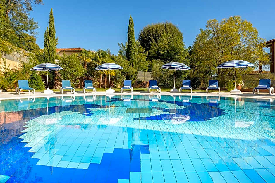 LES TERRASSES DE BORDA***