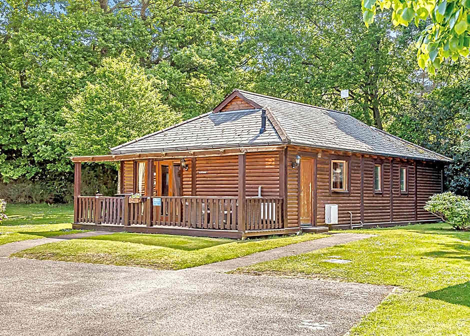 Tilford Woods Lodge Retreat