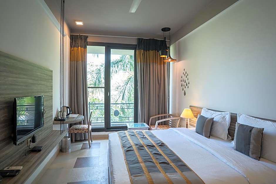 Ahuja Residency Parklane