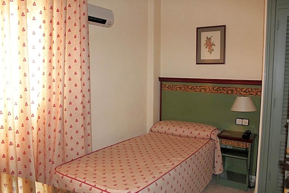 Hotel Restaurante Logasasanti