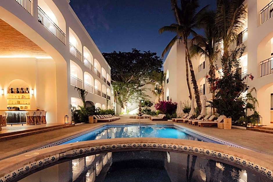 Tropicana Los Cabos, Tapestry Collection by Hilton