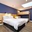 Port 56 Guesthouse