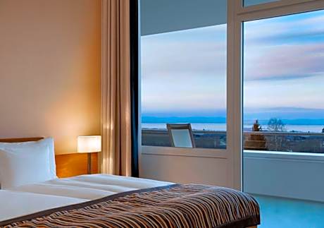 Superior Double Room with Lake View