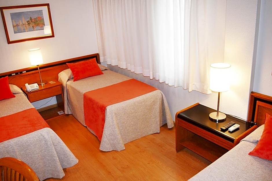 Hotel Solans Carlton