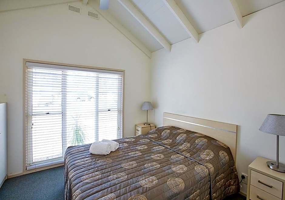 NRMA Canton Beach Holiday Park