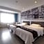 Super 8 Select Hotel