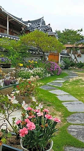 Jeonju Hanokmadang Pension