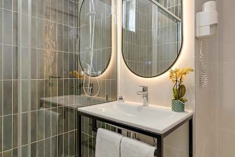 Double or Twin Room with balcony