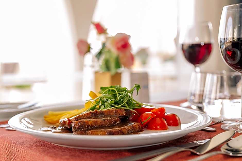 Grand Muthu Oura View Beach Club