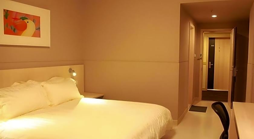 Jinjiang Inn (Hankou Railway Station)