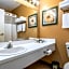 Grand Summit Hotel