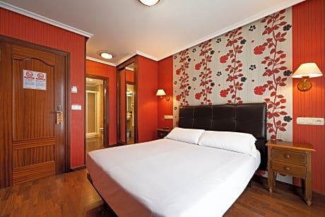 Single Sea View one bed