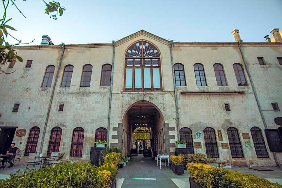 Bayazhan Hotel ve Restaurant