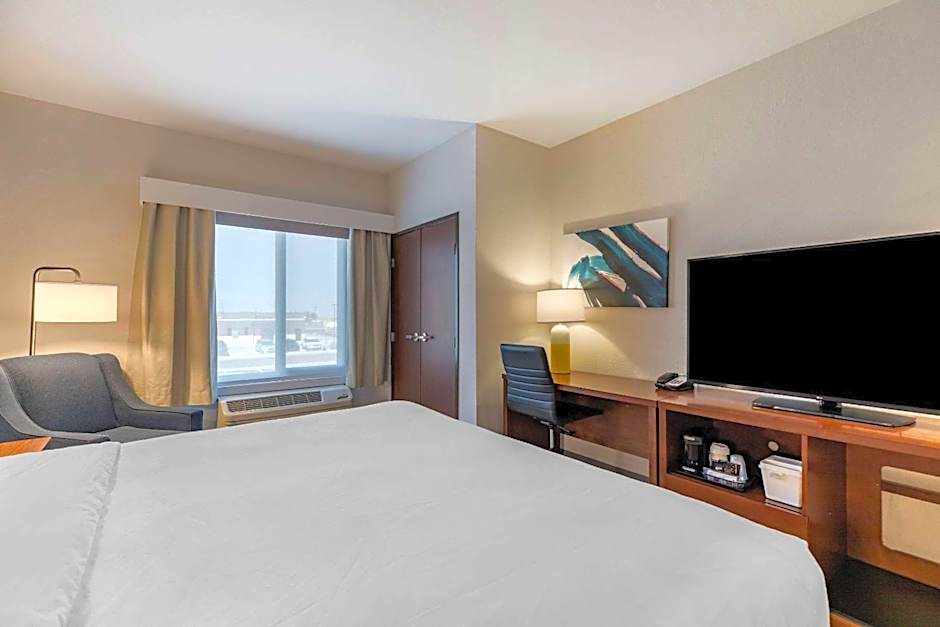 Comfort Inn & Suites Bennett