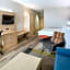 Holiday Inn Express Cedar Rapids - Collins Road By IHG