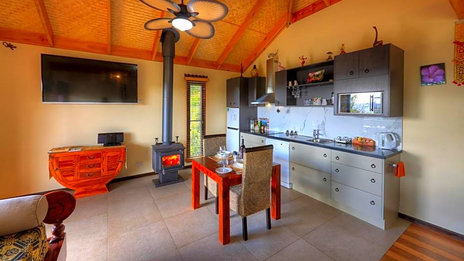 Maleny Tropical Retreat