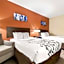 Sleep Inn & Suites Dyersburg I-155