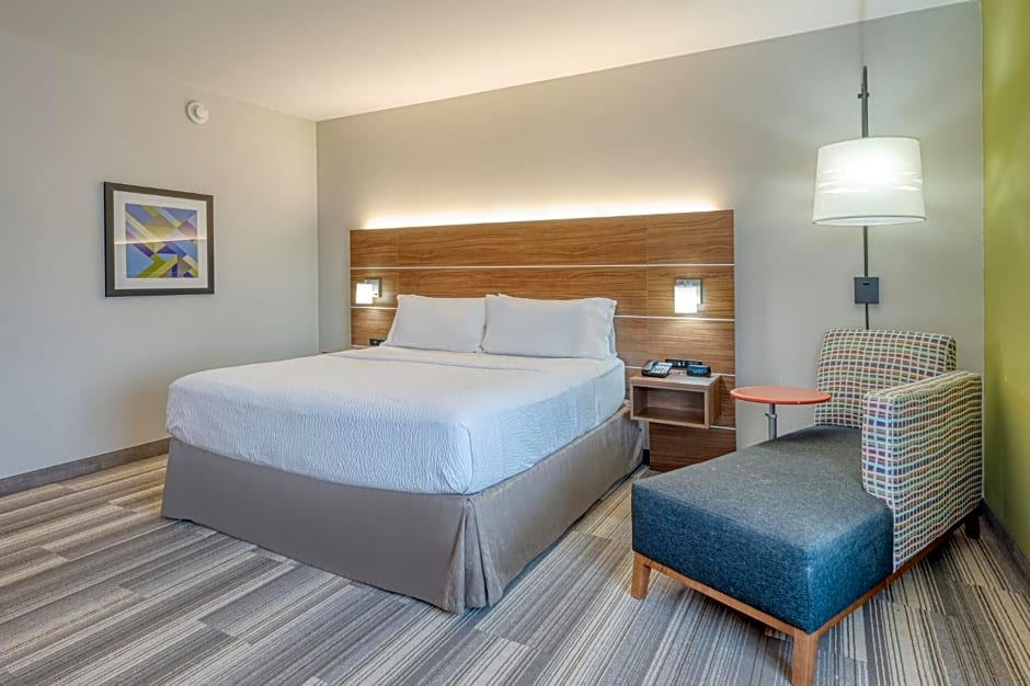 Holiday Inn Express and Suites St Louis-Chesterfield By IHG