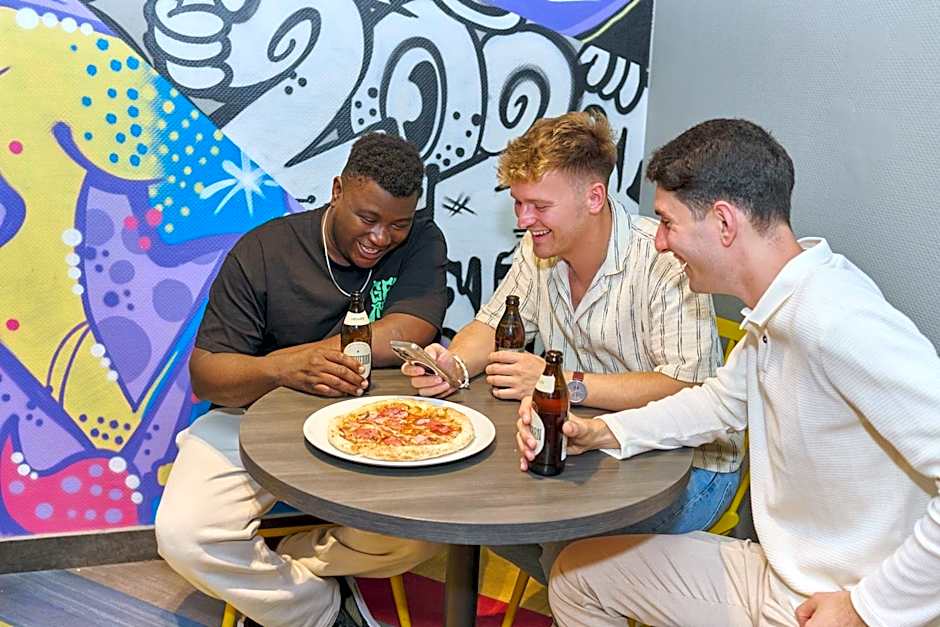 A&O Hamburg Reeperbahn