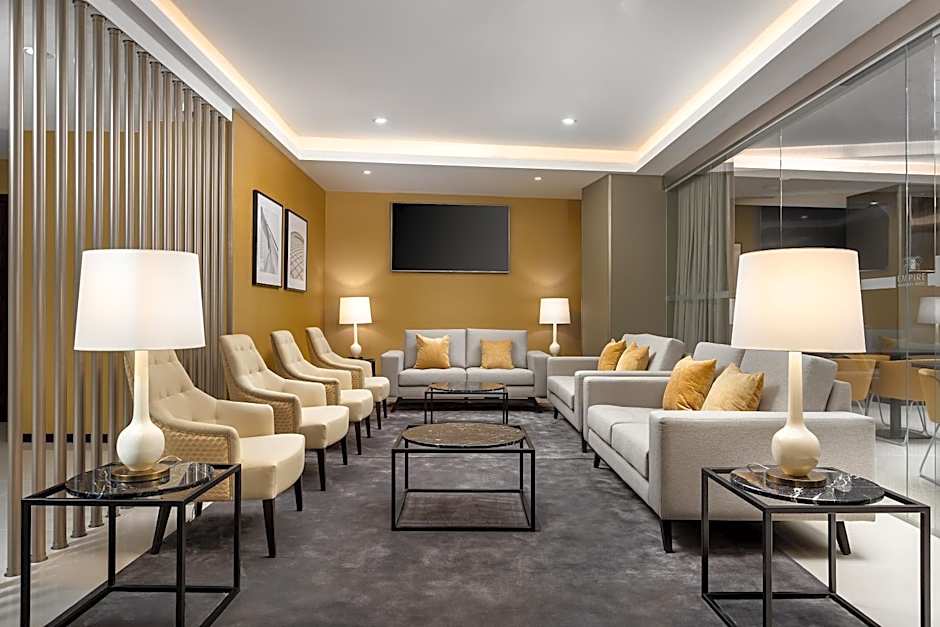 Empire Marquês Hotel