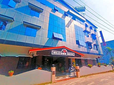Hotel Hill Town