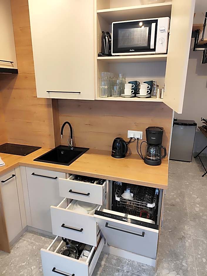 Zdjęcie 1 z 10 — 2 Bedroom Townhouse