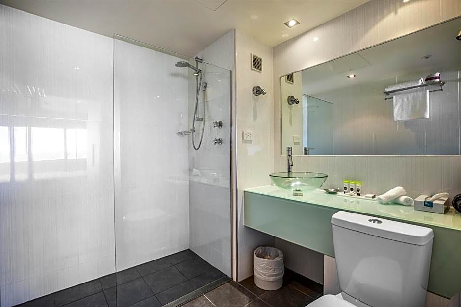 Gateway Hotel by Nightcap Plus