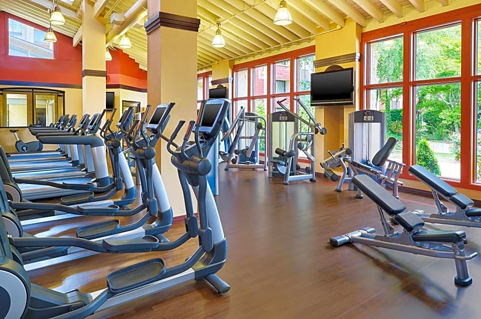 Blue Ridge Hotel and Conference Center – Roanoke, VA