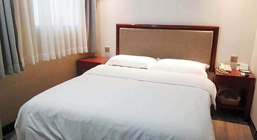 Green Tree Inn Nanjing Zhonghua Gate Subway Station Hotel