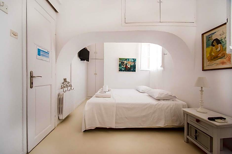 Hotel Delfines