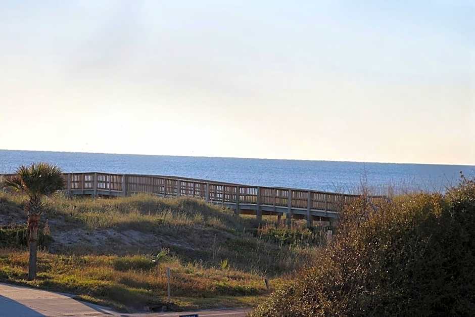 Beach 5 Villas on Amelia Island steps to the Ocean